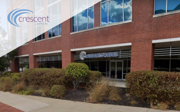 An image of the exterior of Crescent Dental.